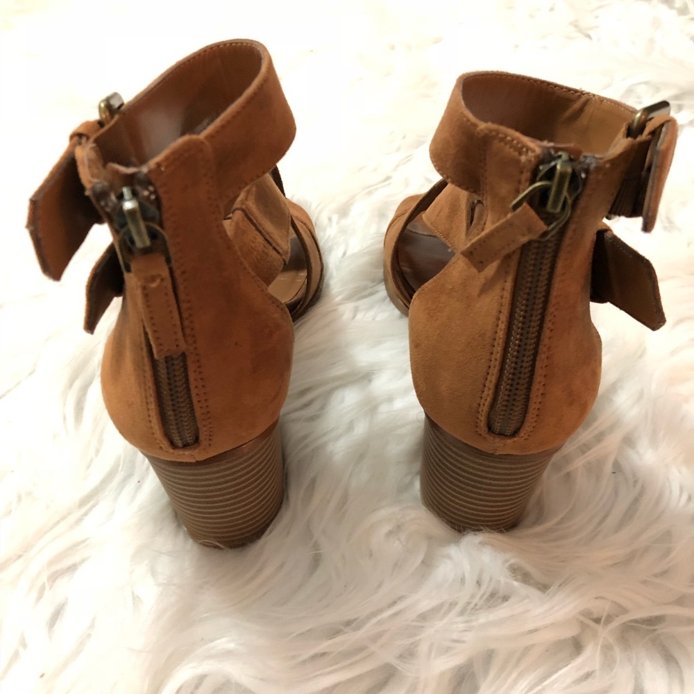 Melrose and Market Block Heel Sandals - Picture 4 of 6
